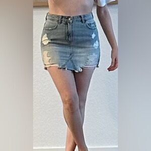 Hollister skirt